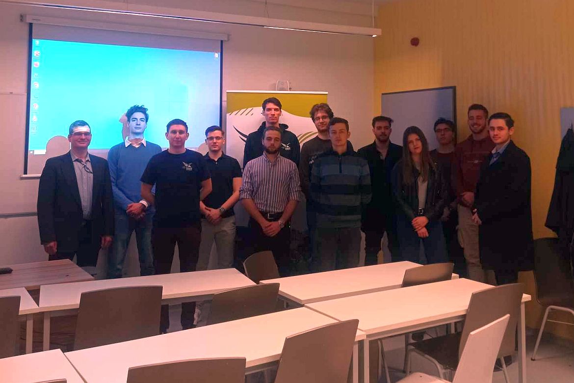 Csaplár-Degovics Krisztián előadása a Puskás Tivadar Műszaki Szakkollégiumban