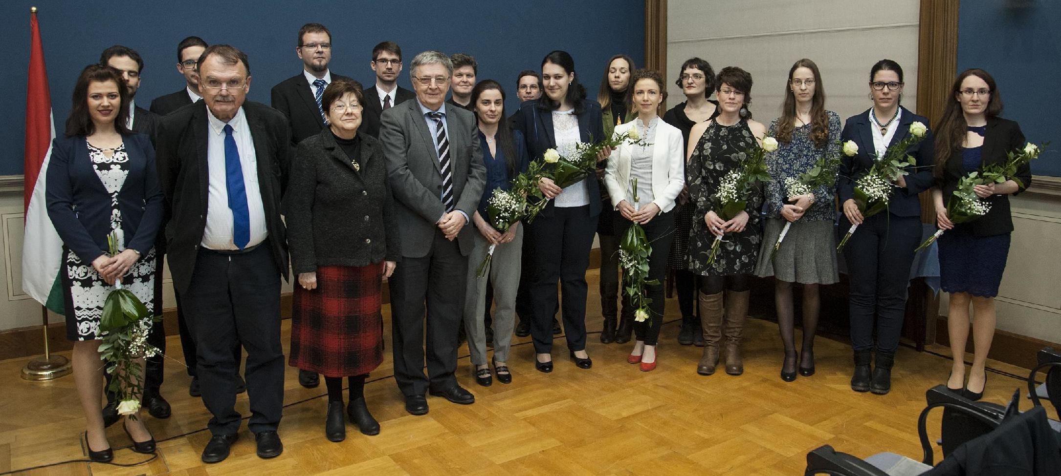 Csákó Judit Akadémiai Ifjúsági Díjat vehetett át