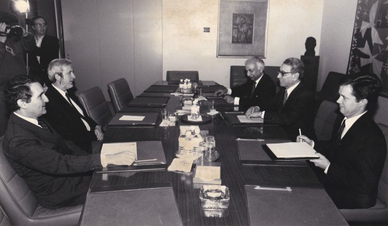 Boutros Boutros-Ghali ENSZ-főtitkár fogadja Jeszenszky Géza külügyminisztert 1992 januárjában