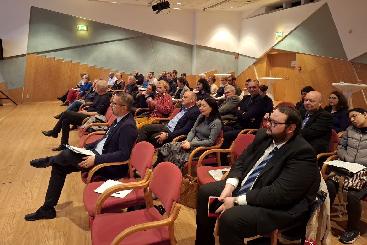 „Ausztria–Magyarország a globális gyarmati rendszerben”  konferencia