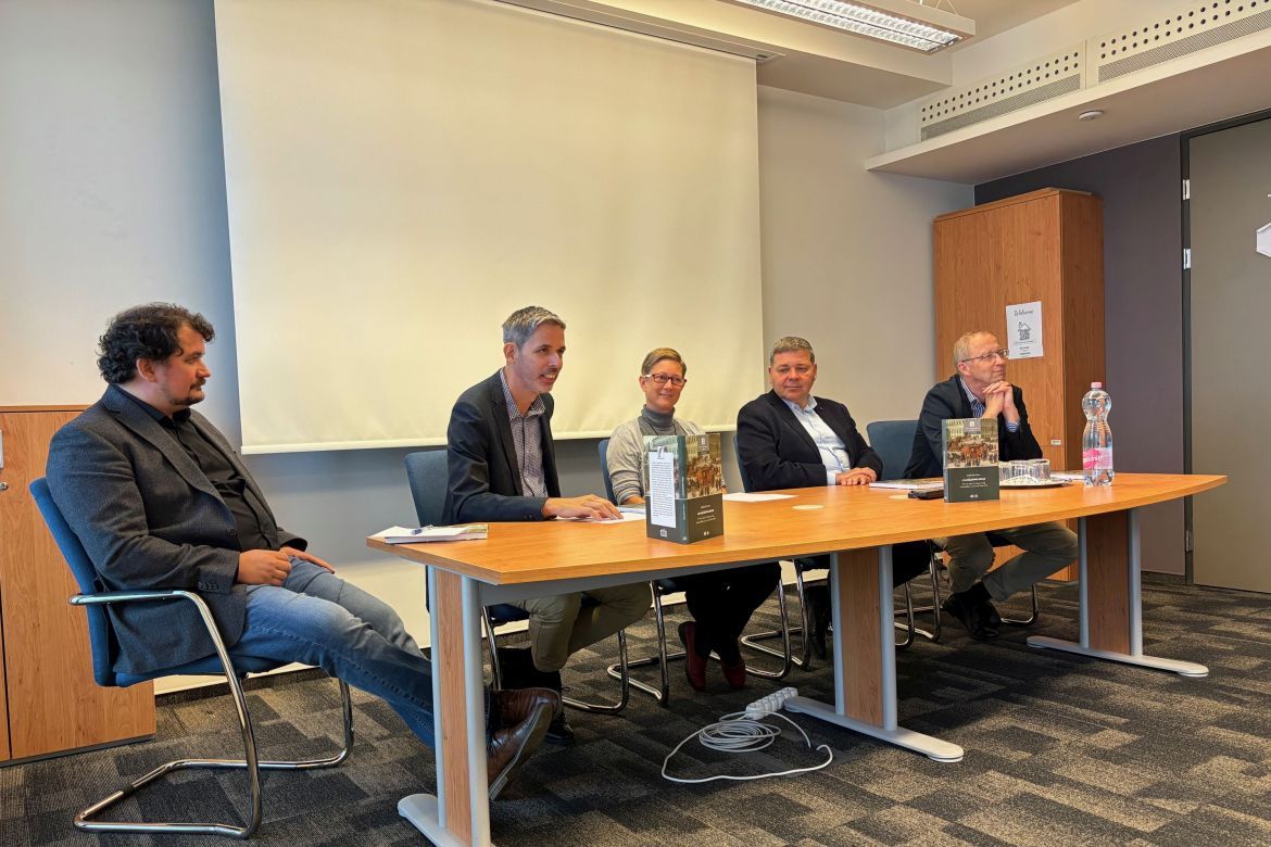 Mihalik Béla könyvének bemutatója 4