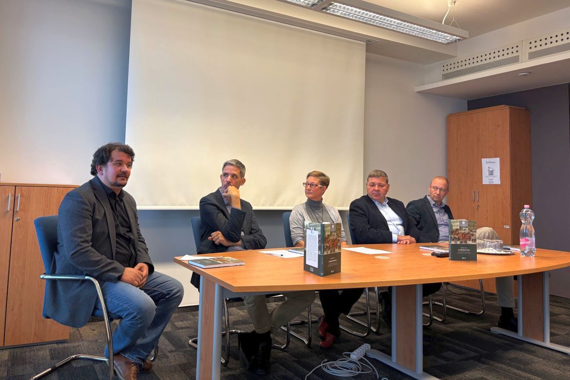 Mihalik Béla könyvének bemutatója 5