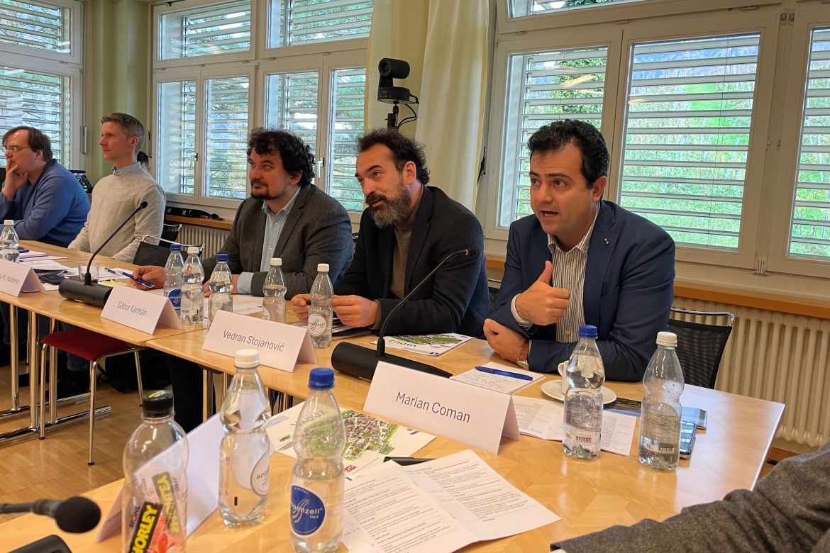 A SMALLST projekt tagjainak előadása Liechtensteinben