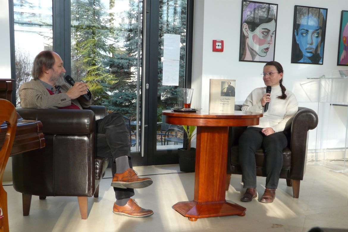 Könyvbemutató beszélgetés Nagycenken