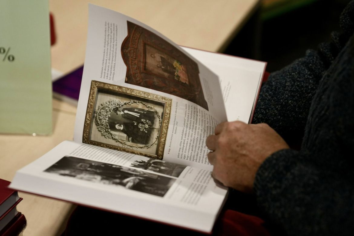 Mesterségmozaikok könyvbemutató