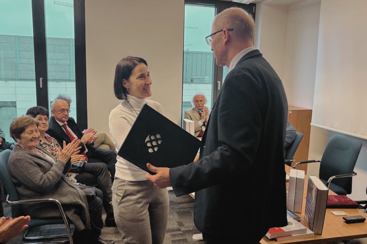 Péter Katalin-díjat kapott  Cziráki Zsuzsanna