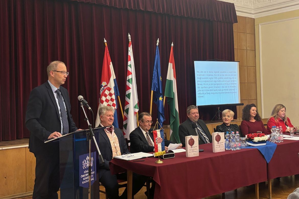 sokcsevits denes 65 12