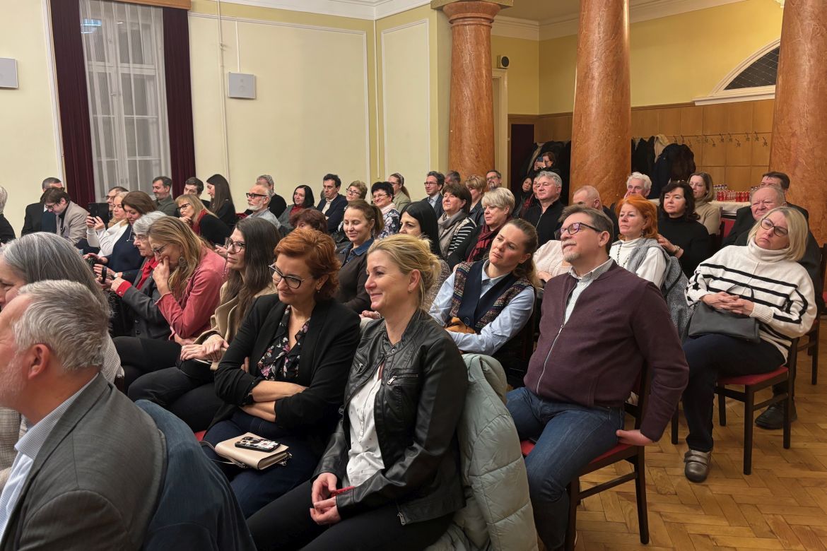 sokcsevits denes 65 6