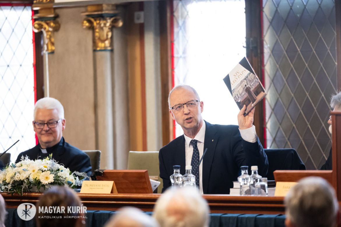 Megnyílt a 33. Szent István Könyvhét. Fotó: Lambert Attila/Magyar Kurír