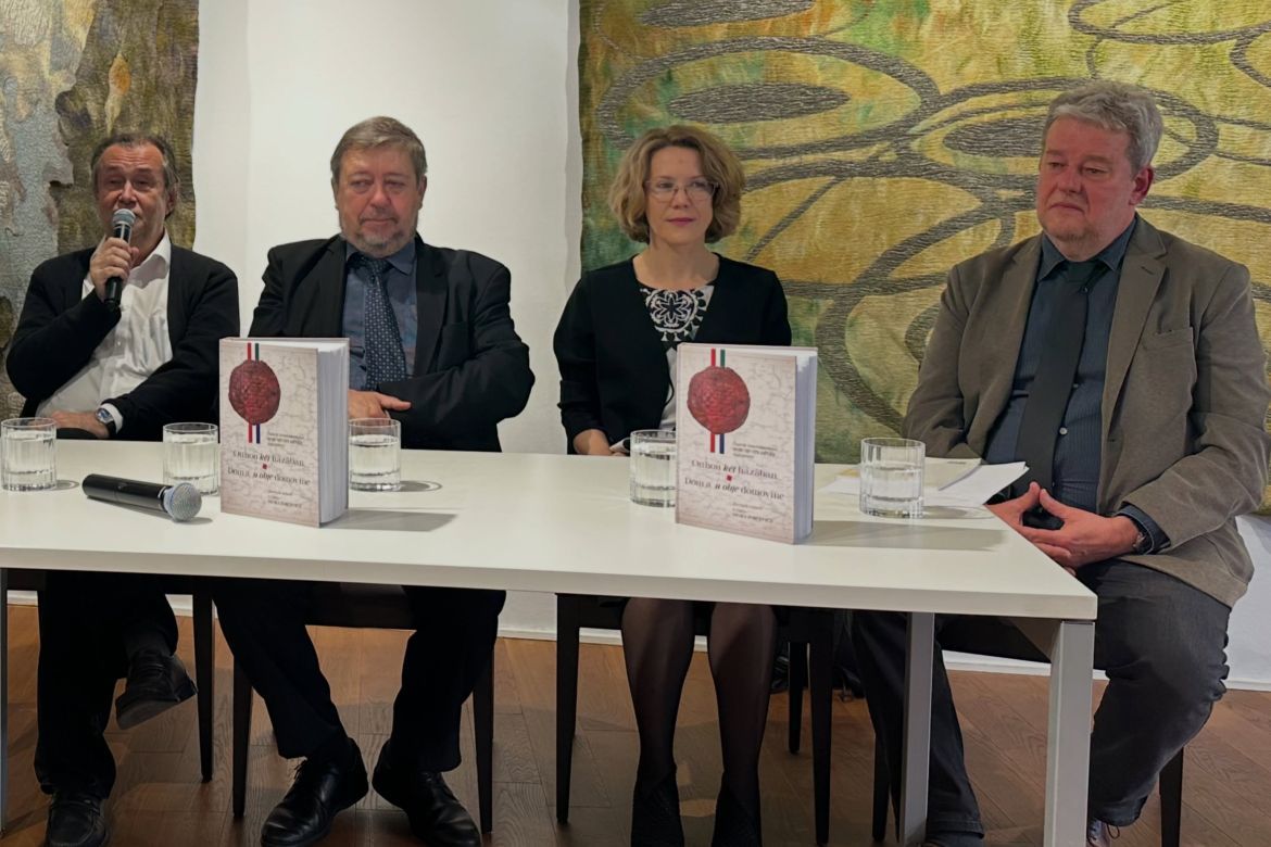 A Sokcsevits Dénes előtt tisztelgő tanulmánykötet bemutatója